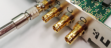 Micro-BNC (HD-BNC™) connectors for reliable connection